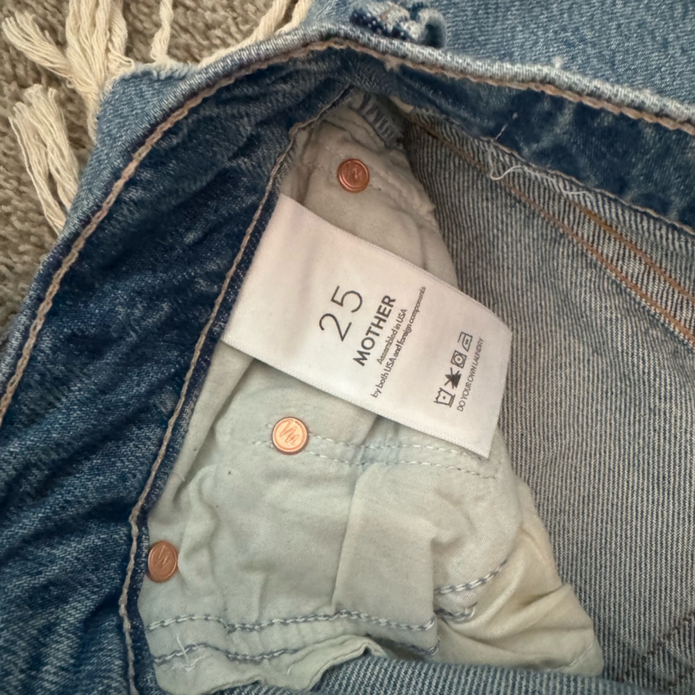 NWT MOTHER The Ditcher Maxi Super Fray in Ain’t My First Rodeo - Size 25 - Picture 5 of 5
